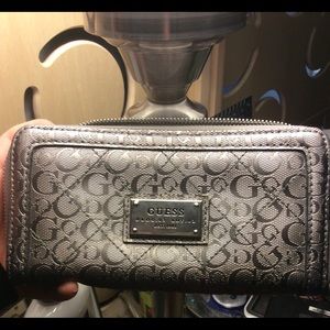 GUESS WALLET